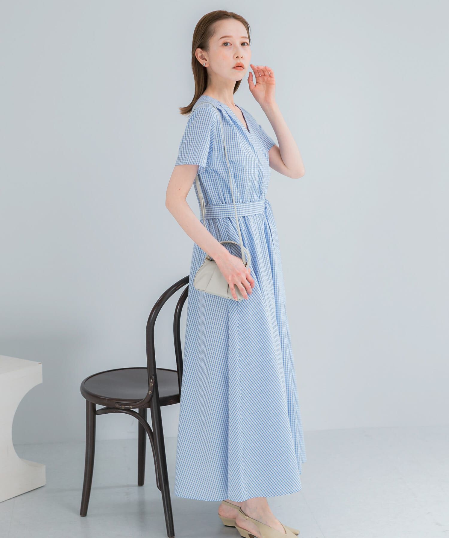 URBAN RESEARCH ROSSO「『WEB限定』チェックカシュクールワンピース」|ワンピース|ブルー系その他