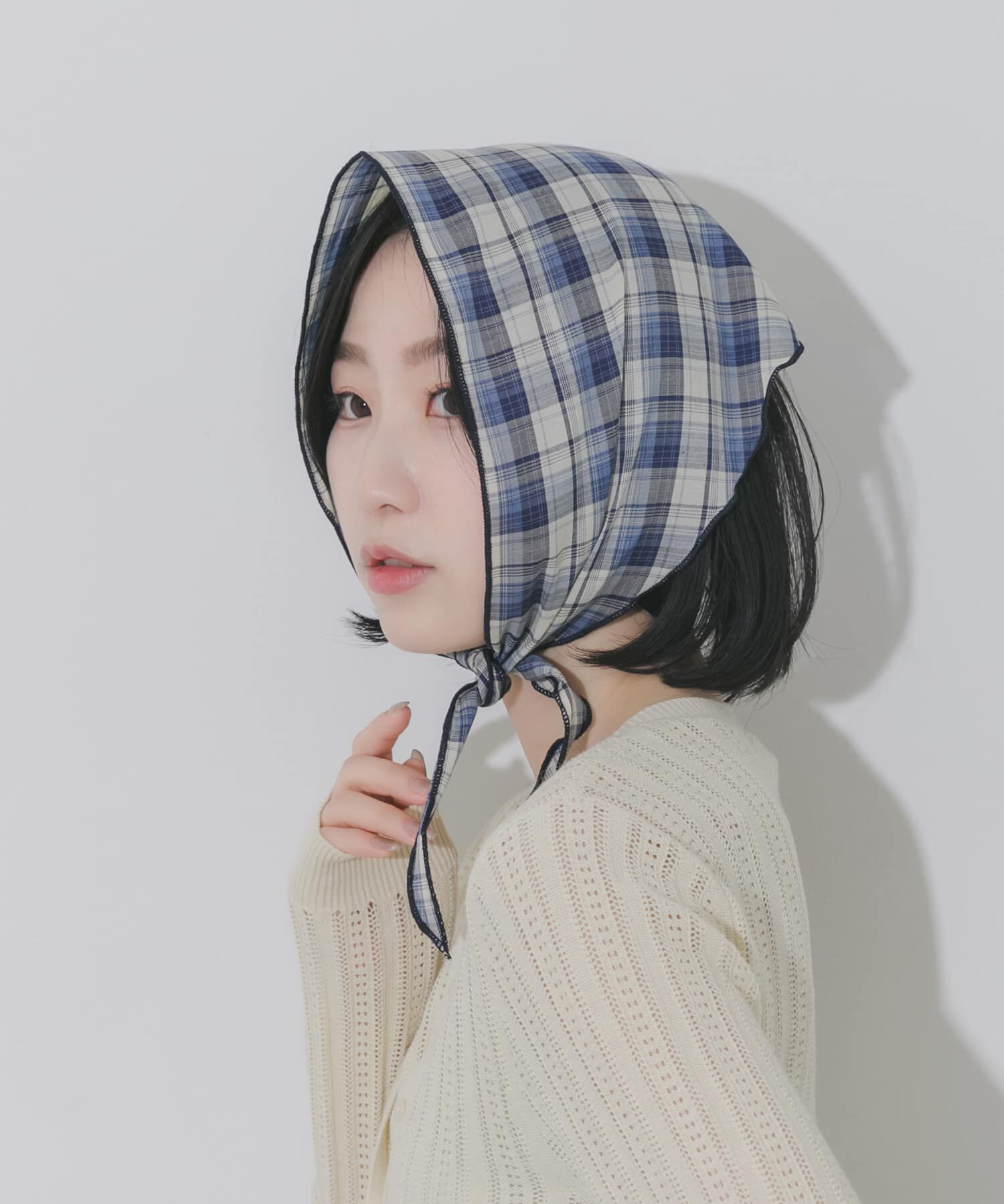 SMELLY「チェックサンカクスカーフ」|バンダナ・スカーフ|ブルー