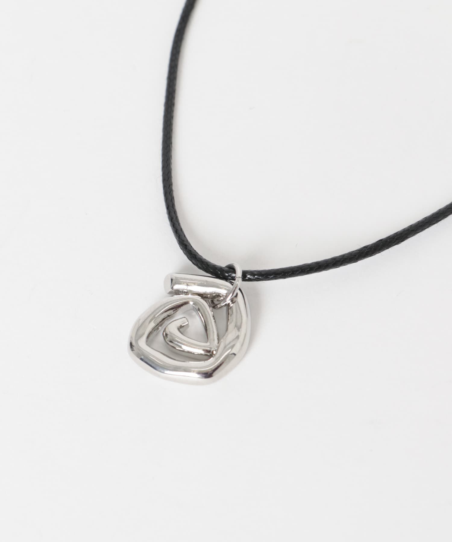 SMELLY「グルグルトップロングコードチョーカー」|ネックレス|