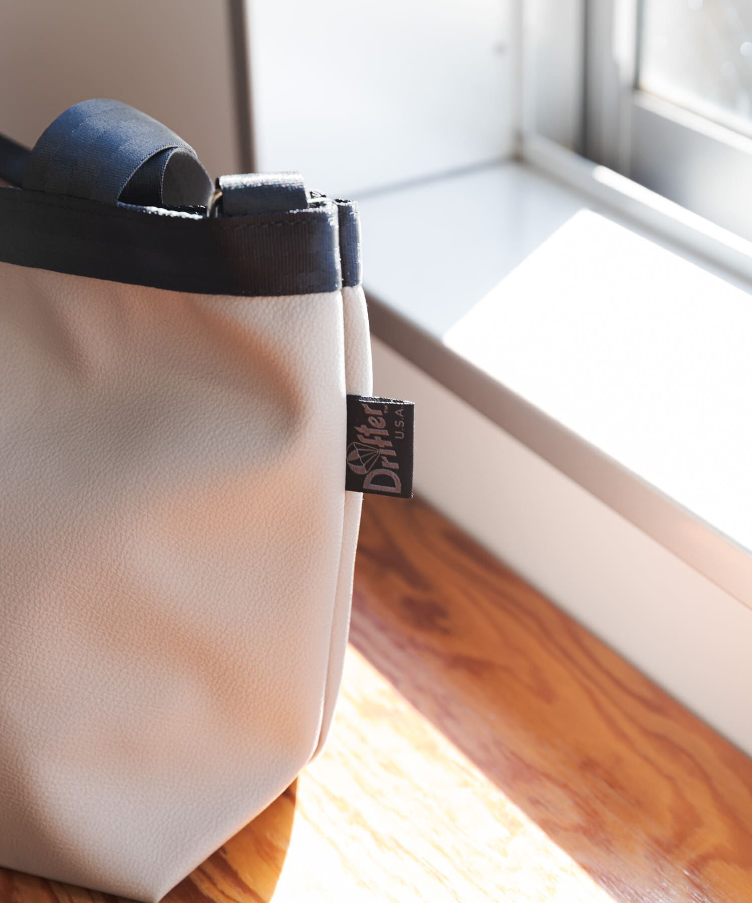 URBAN RESEARCH DOORS「『別注』DRIFTER&times;DOORS　2WAY BAG」|ハンドバッグ|