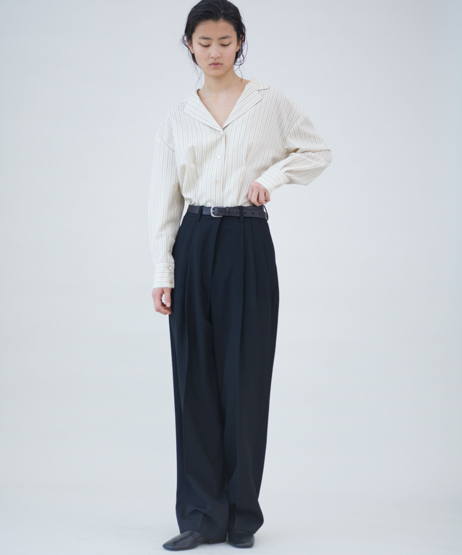 URBAN RESEARCH「new basic　HIGH TWIST WOOL PANTS」|その他|