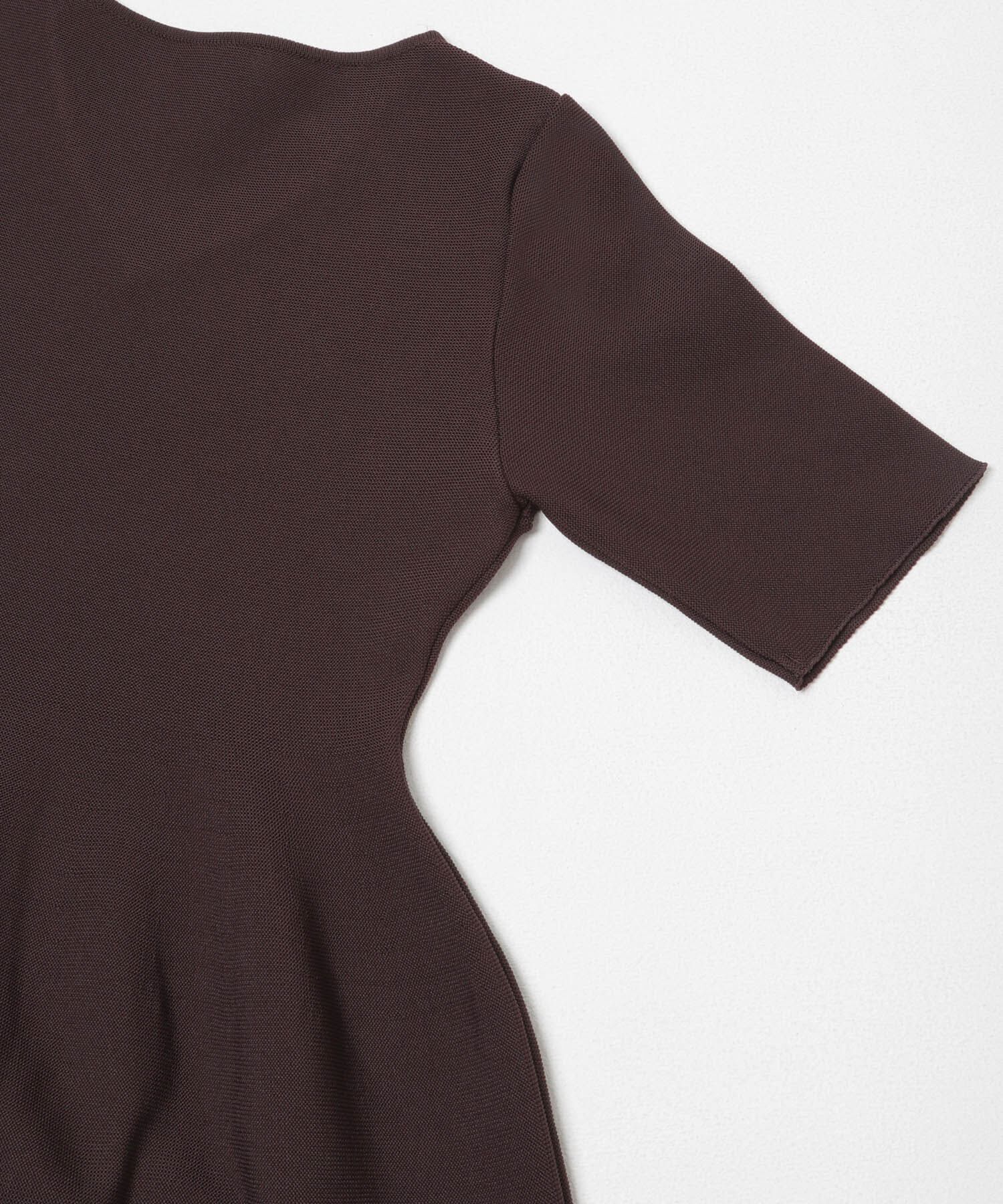 URBAN RESEARCH ROSSO「『一部WEB限定カラー』フォルムニットVネックワンピース」|ワンピース|