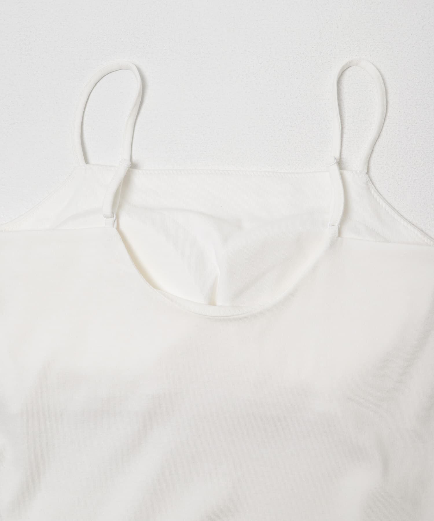 URBAN RESEARCH「カップ付きバックオープンキャミソール」|キャミソール|