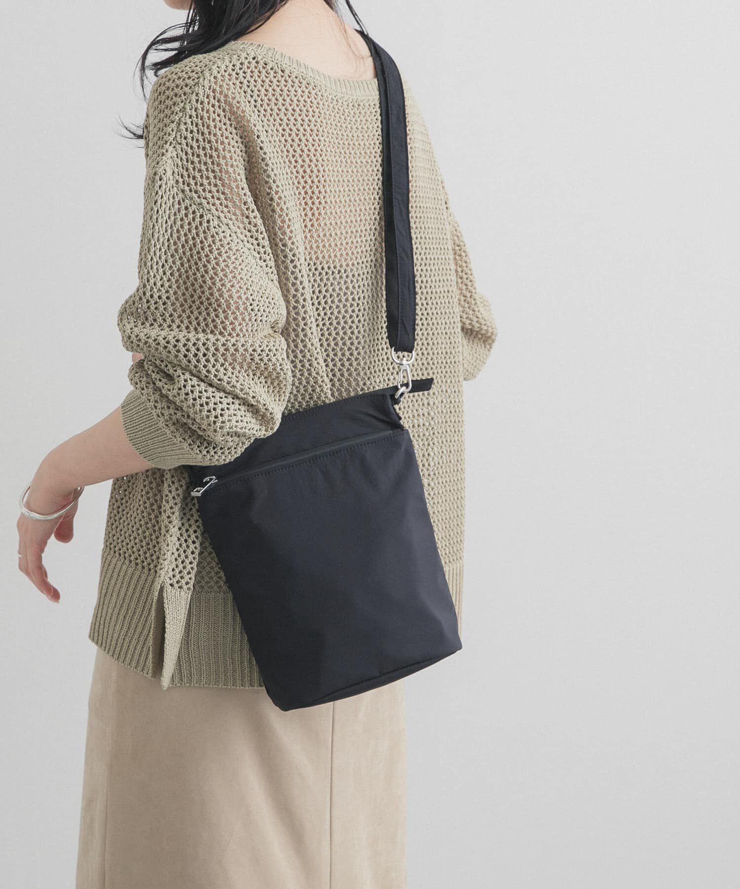 URBAN RESEARCH DOORS「撥水ショルダーバッグ」|ショルダー・メッセンジャー|ブラック