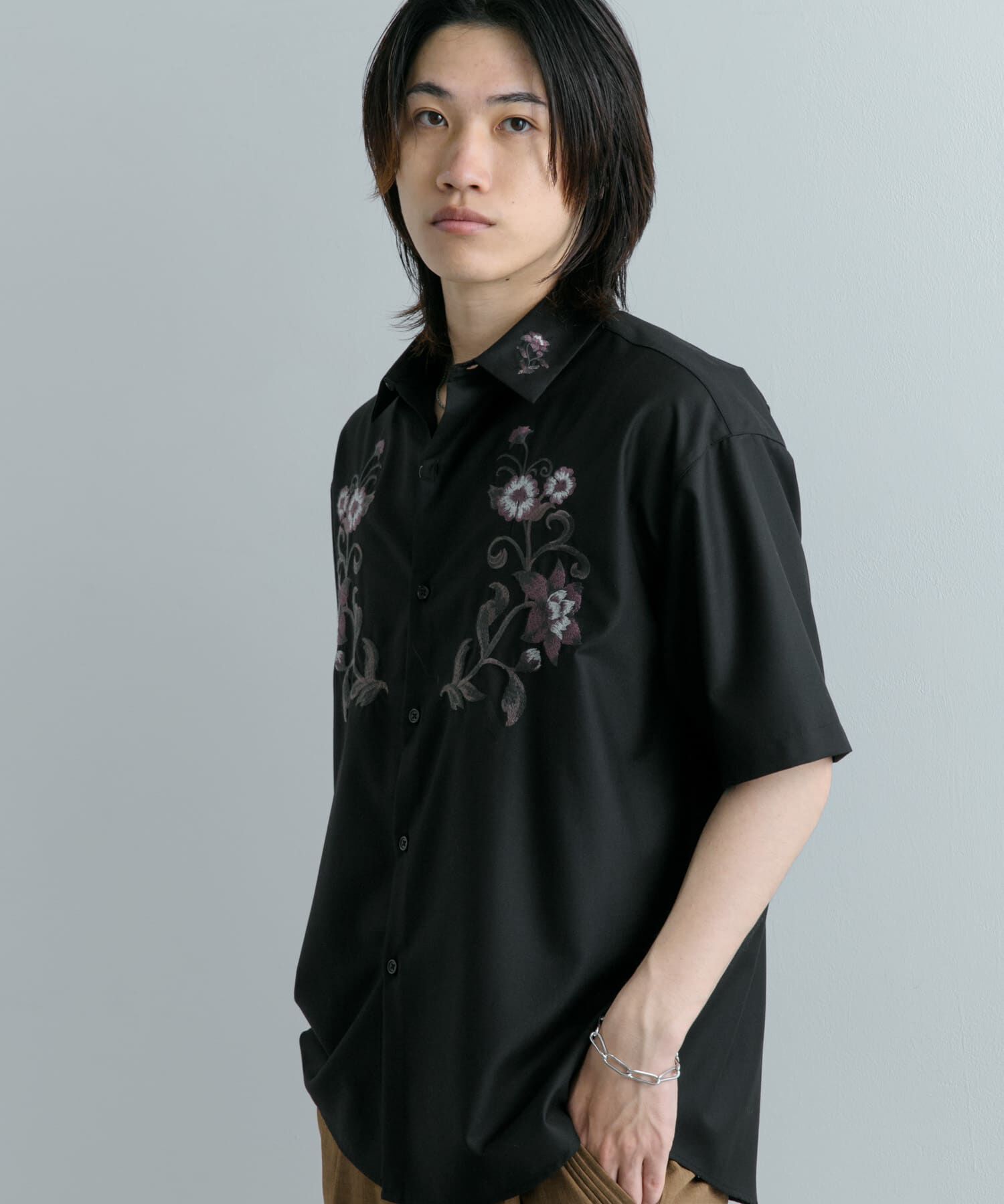 SENSE OF PLACE by URBAN RESEARCH「ボタニカルシシュウシャツ(5分袖)」|シャツ・ブラウス|