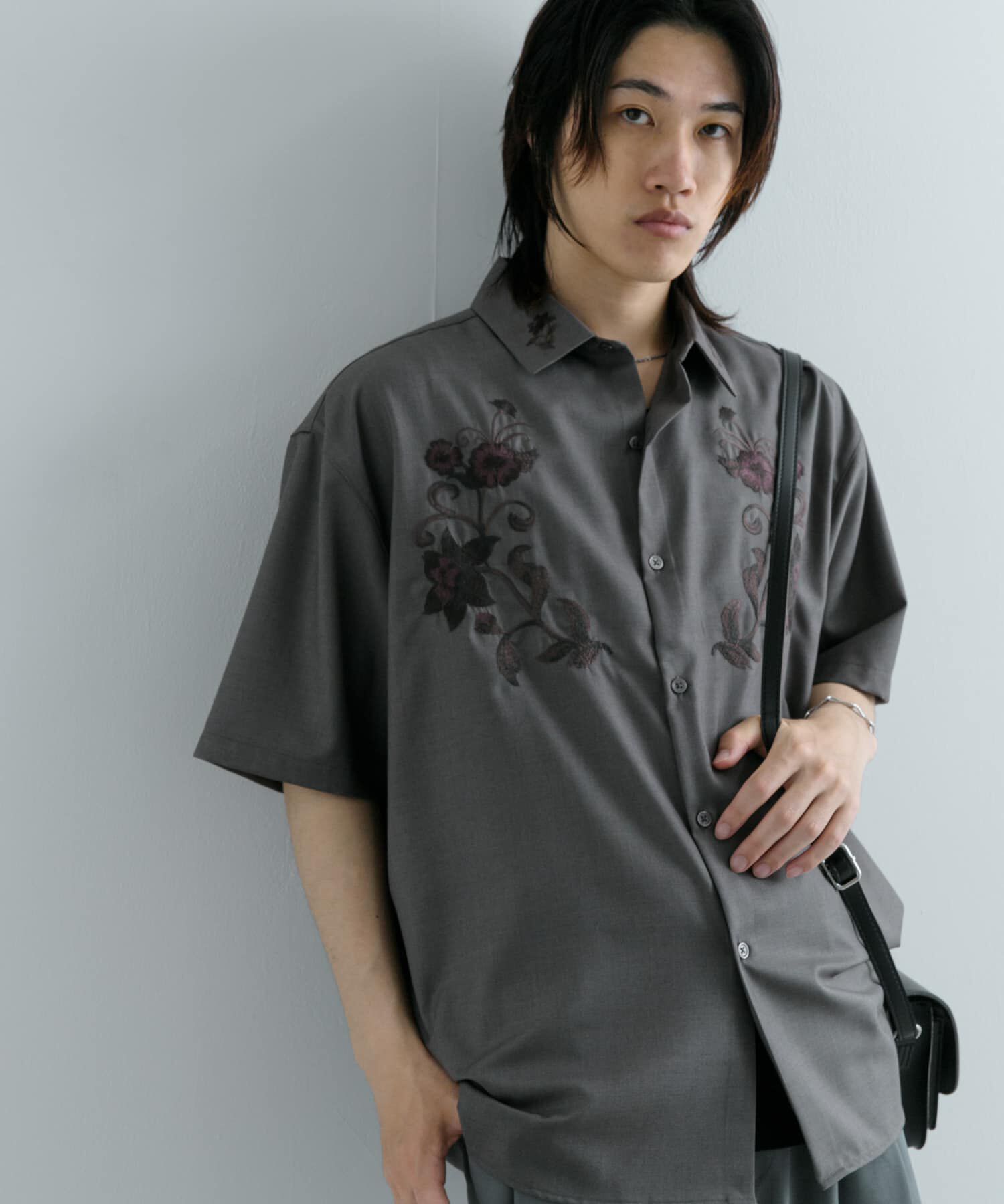 SENSE OF PLACE by URBAN RESEARCH「ボタニカルシシュウシャツ(5分袖)」|シャツ・ブラウス|