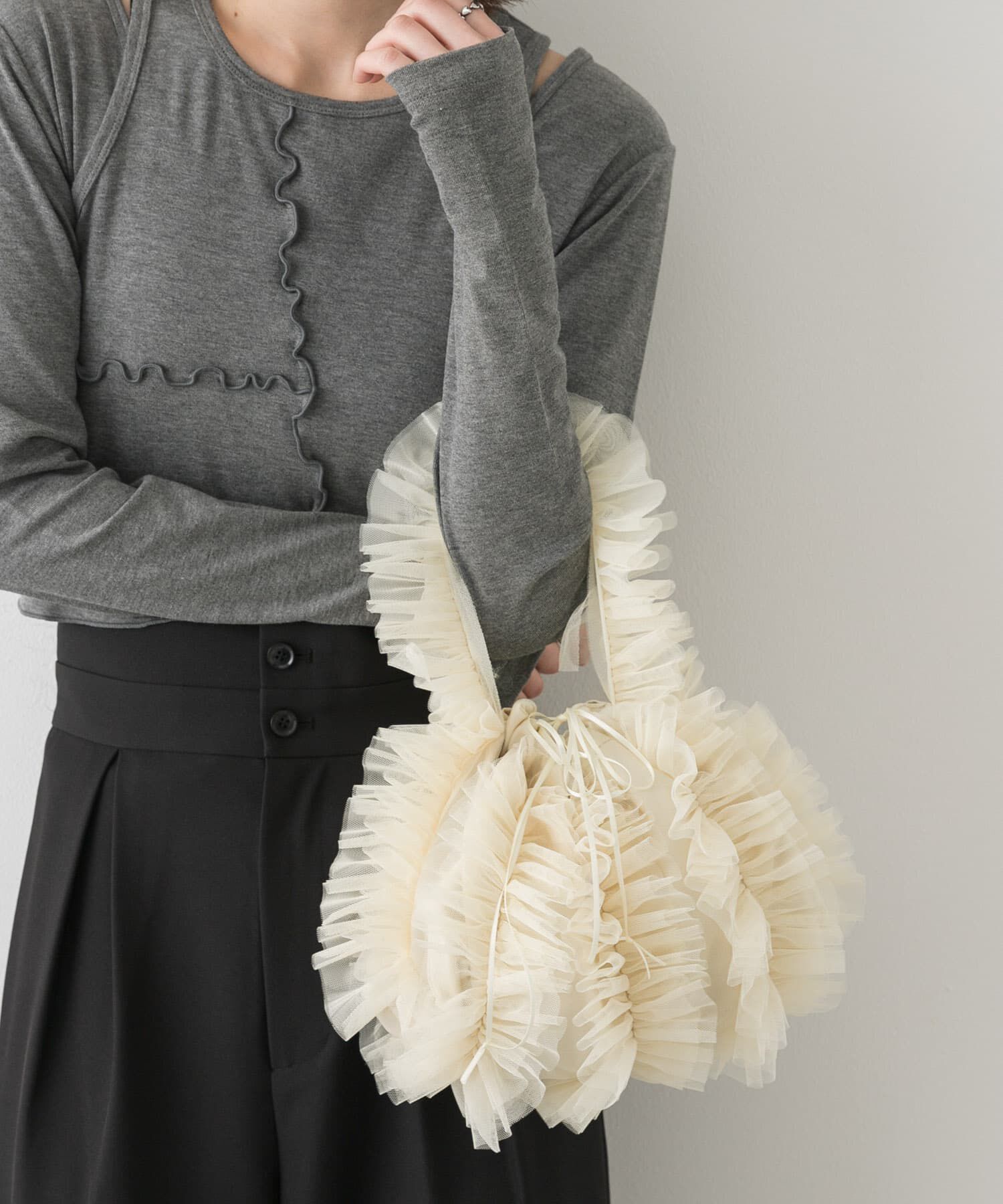 SENSE OF PLACE by URBAN RESEARCH「チュールハンドバッグ」|ハンドバッグ|アイボリー