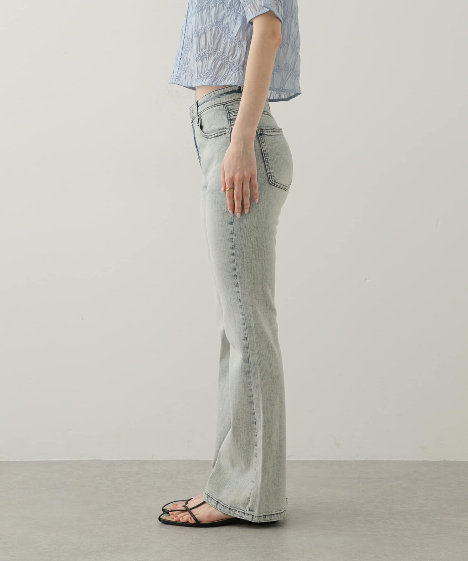 SENSE OF PLACE by URBAN RESEARCH「ローライズフレアデニムパンツ」|デニム|