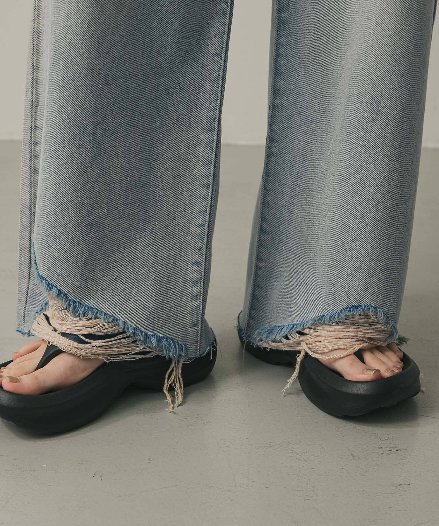 SENSE OF PLACE by URBAN RESEARCH「ダメージストレートデニム」|デニム|