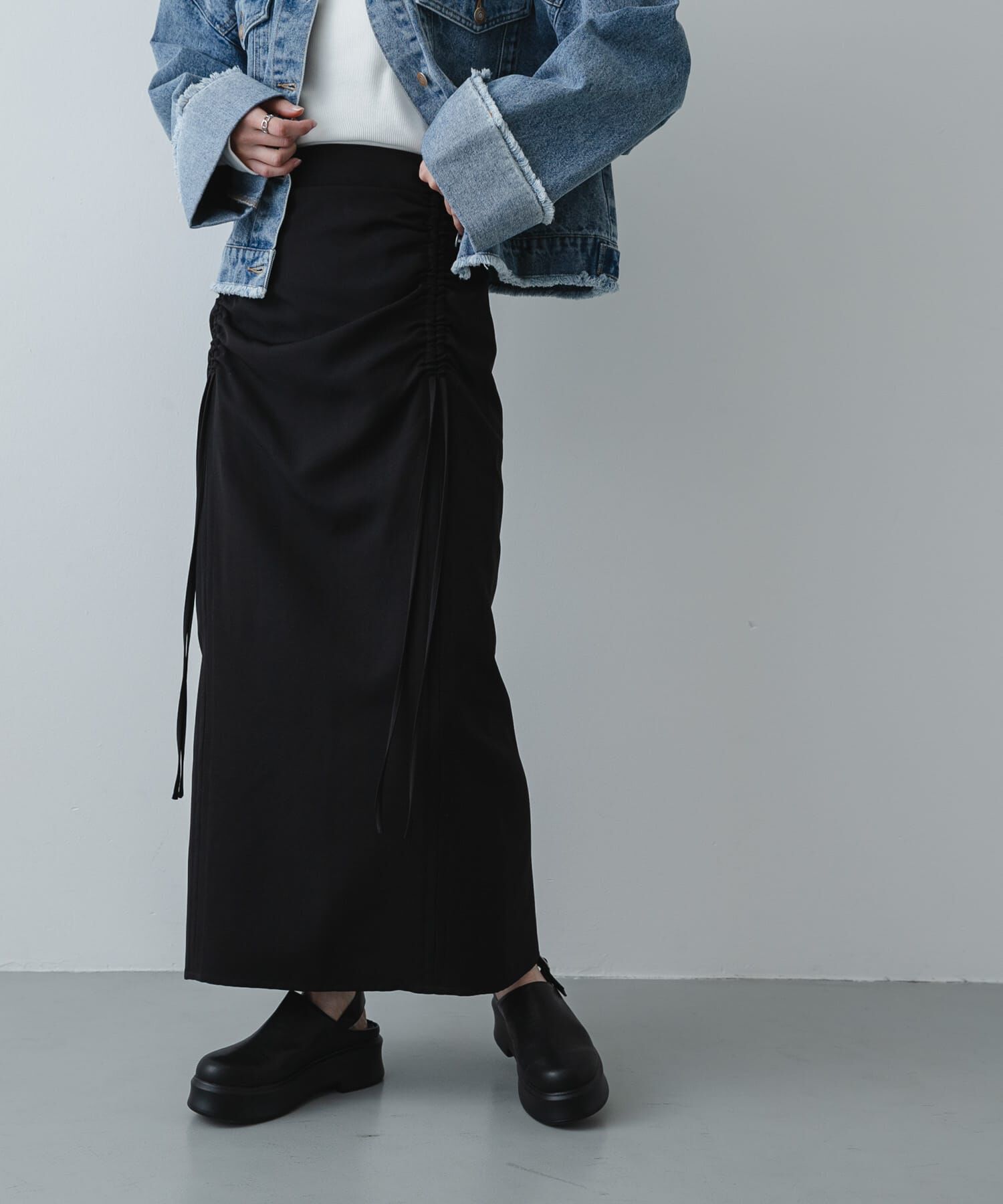 SENSE OF PLACE by URBAN RESEARCH「シャーリングスカート」|スカート|ブラック