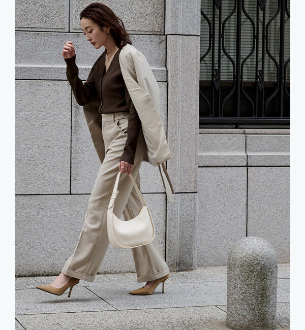 ur's「裾ダブルセンタープレスパンツ」|スラックス|