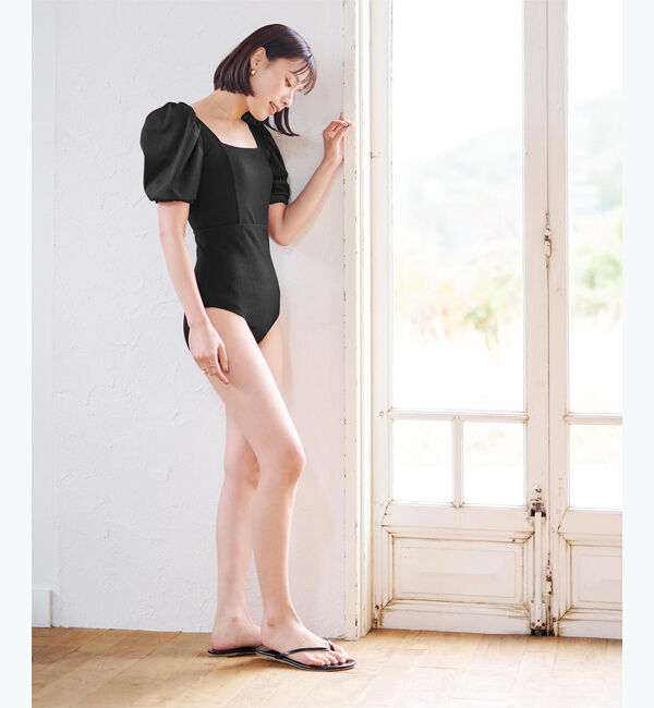 ur's「【小西翼さんコラボアイテム】パフスリーブワンピース/水着」|コンビネゾン|