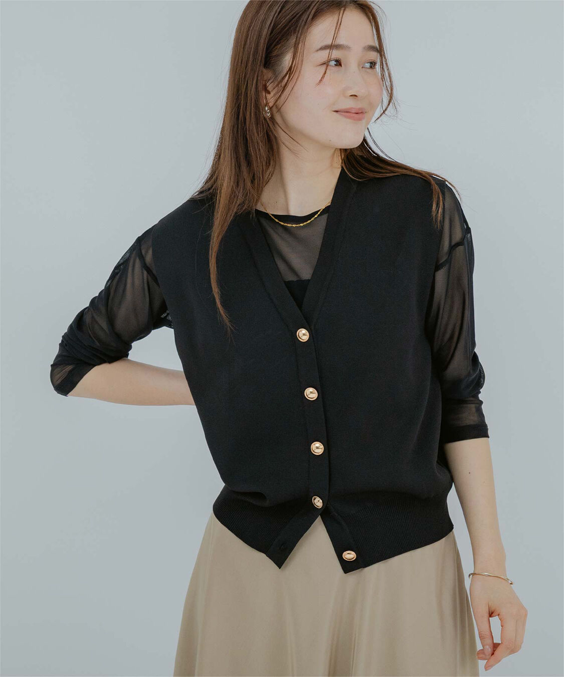 ur's「ゴールド釦コクーンニットベスト」|ニット・セーター|