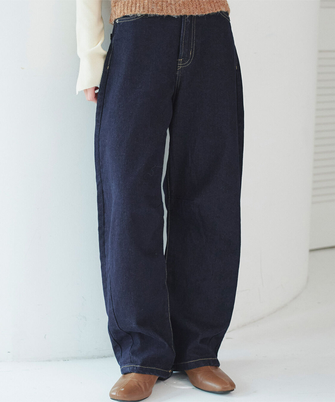 titivate「カーブラインデニムパンツ」|デニム|インディゴ