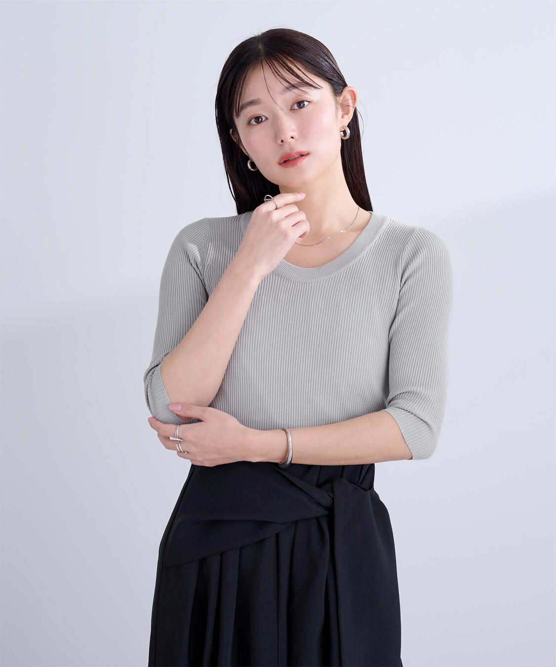 ur's「Uネックリブニット」|ニット・セーター|