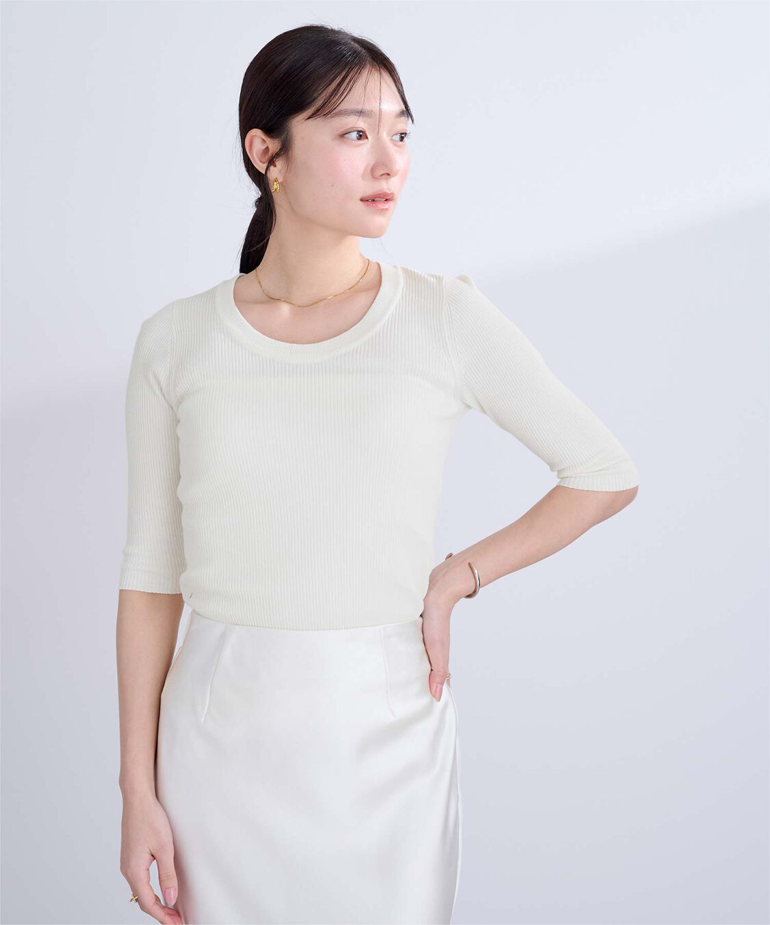 ur's「Uネックリブニット」|ニット・セーター|