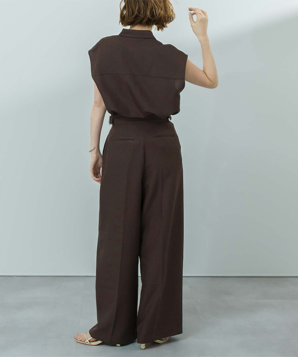 ur's「リネンライクサイドベルトデザインタックワイドパンツ」|スラックス|