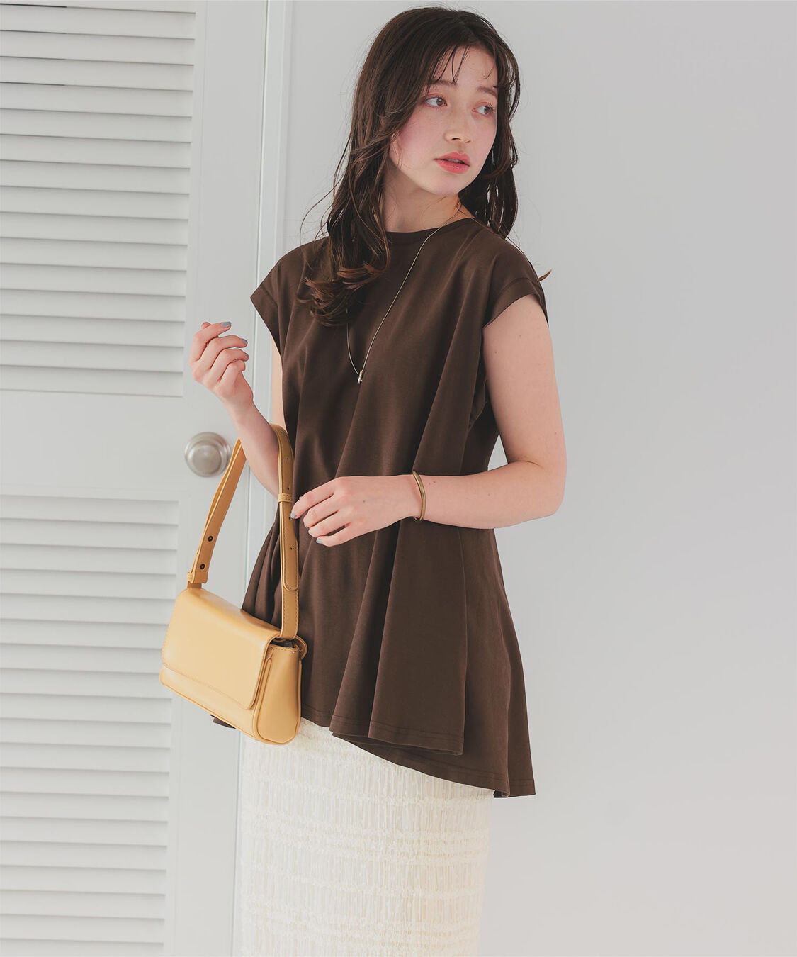 titivate「汗染み防止バックフレアTシャツ」|Tシャツ・カットソー|ブラウン