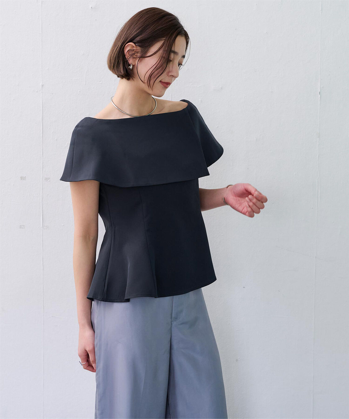 ur's「ケープデザインペプラムトップス」|シャツ・ブラウス|