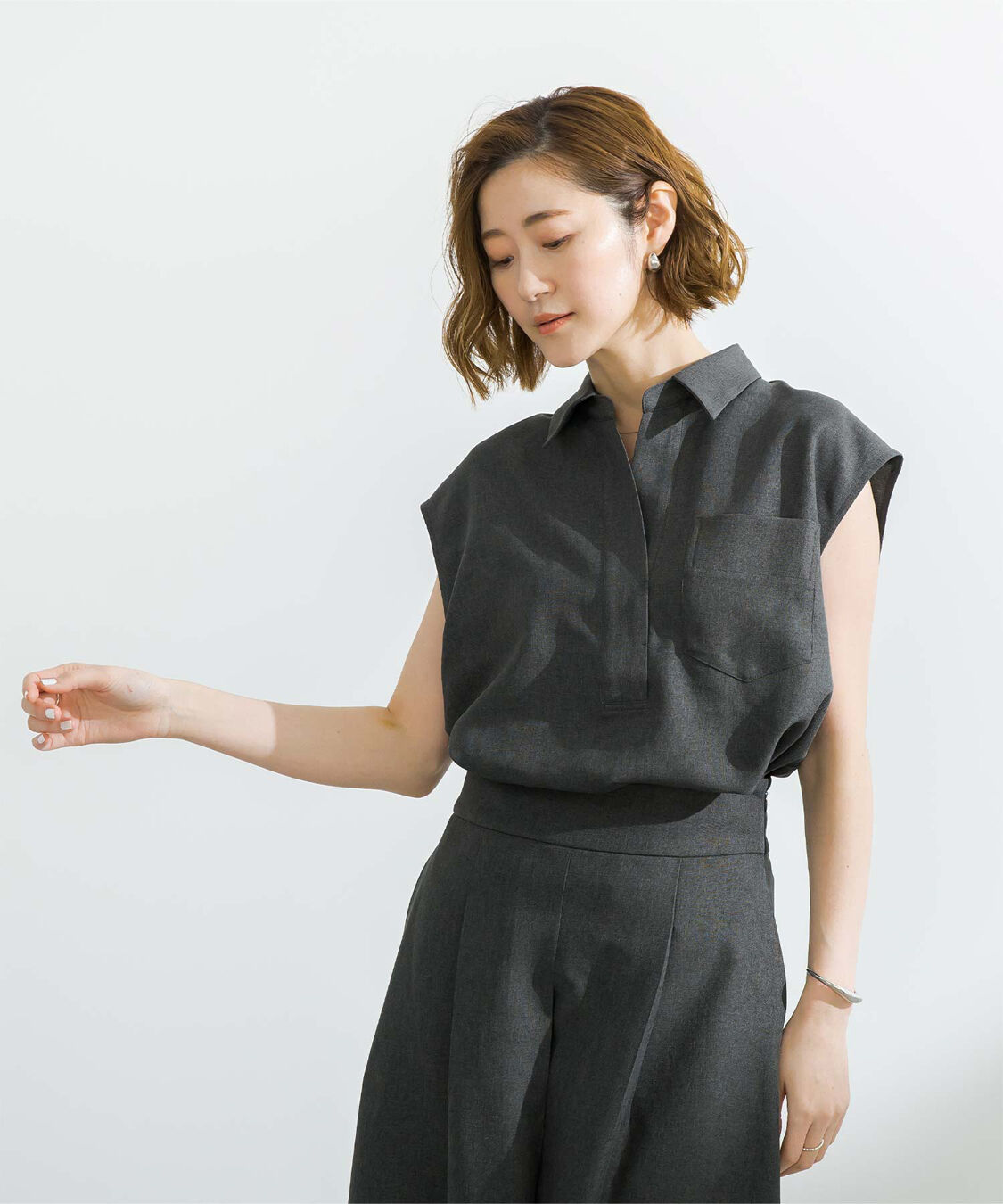 ur's「リネンライクフレンチスリーブスキッパーブラウス」|シャツ・ブラウス|