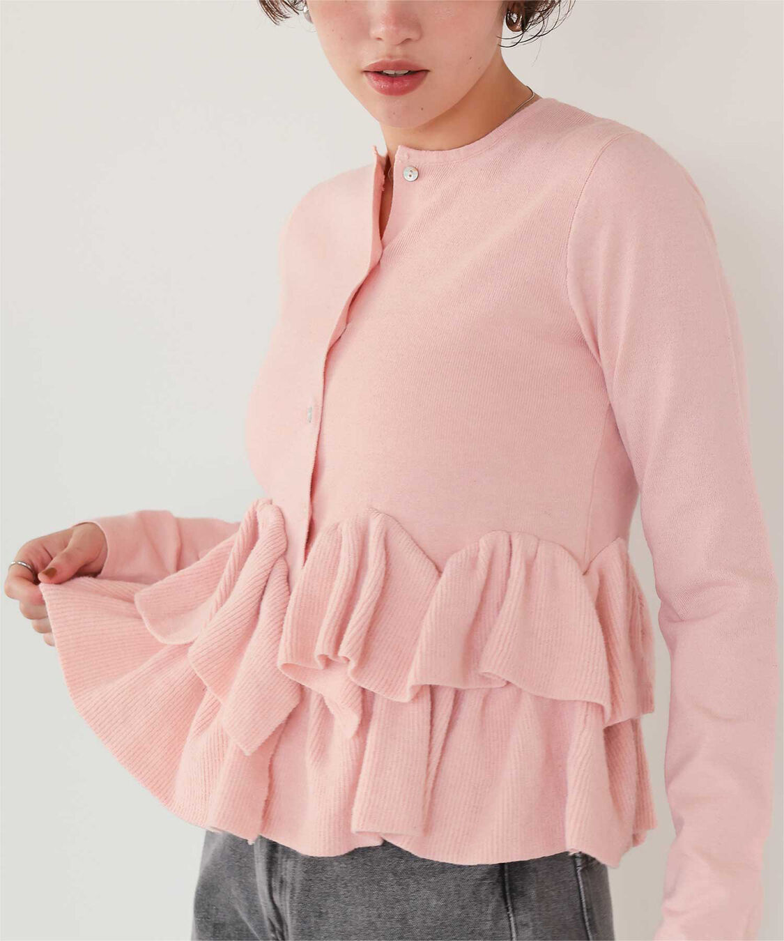 titivate「フリルヘムニットカーディガン」|ニット・セーター|