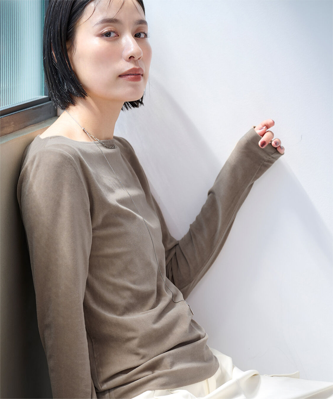 ur's「【黒川翼さんコラボアイテム】2wayボートネックベロアトップス」|Tシャツ・カットソー|