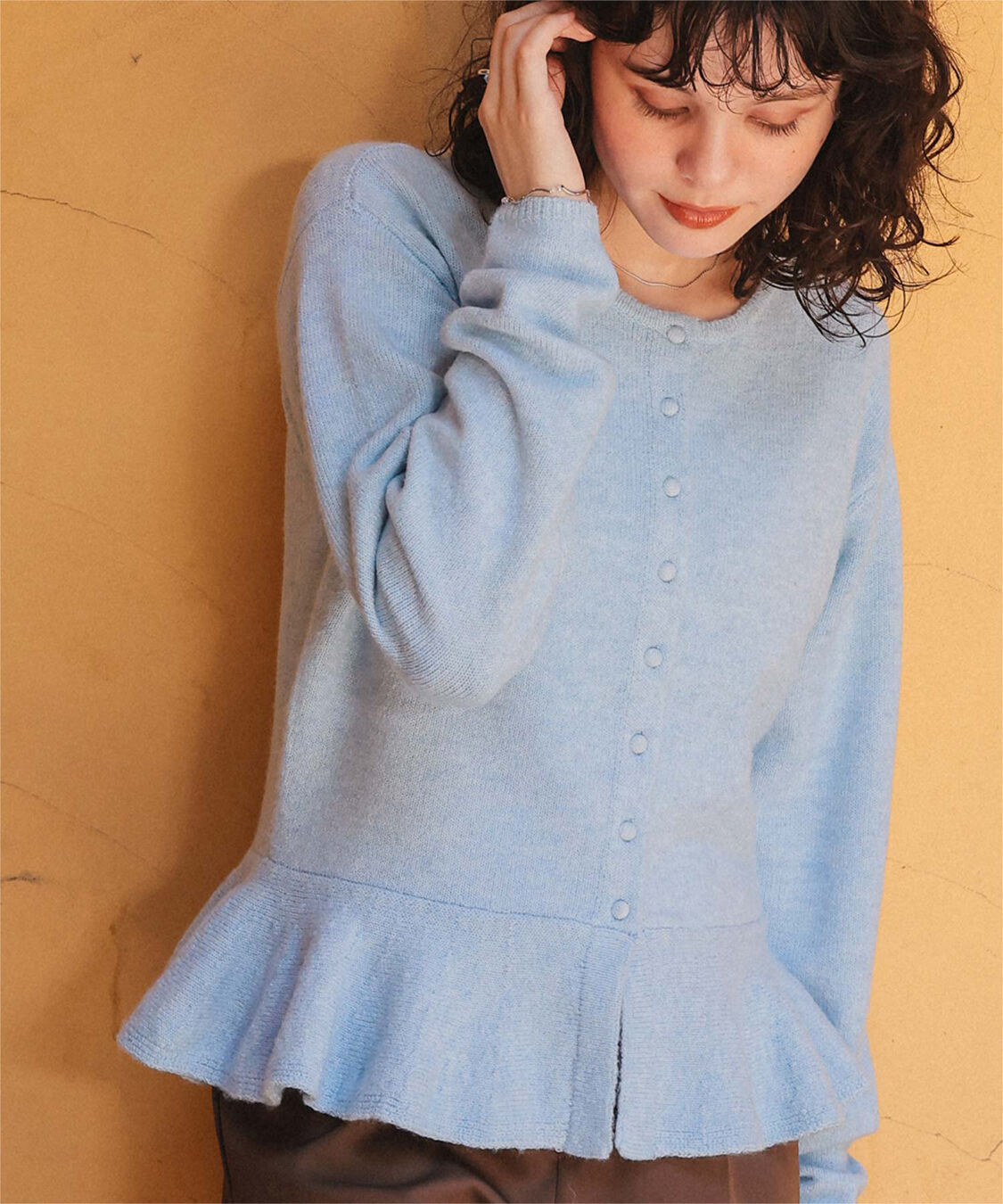 titivate「前後2wayフリルヘムニットカーディガン/トップス」|ニット・セーター|