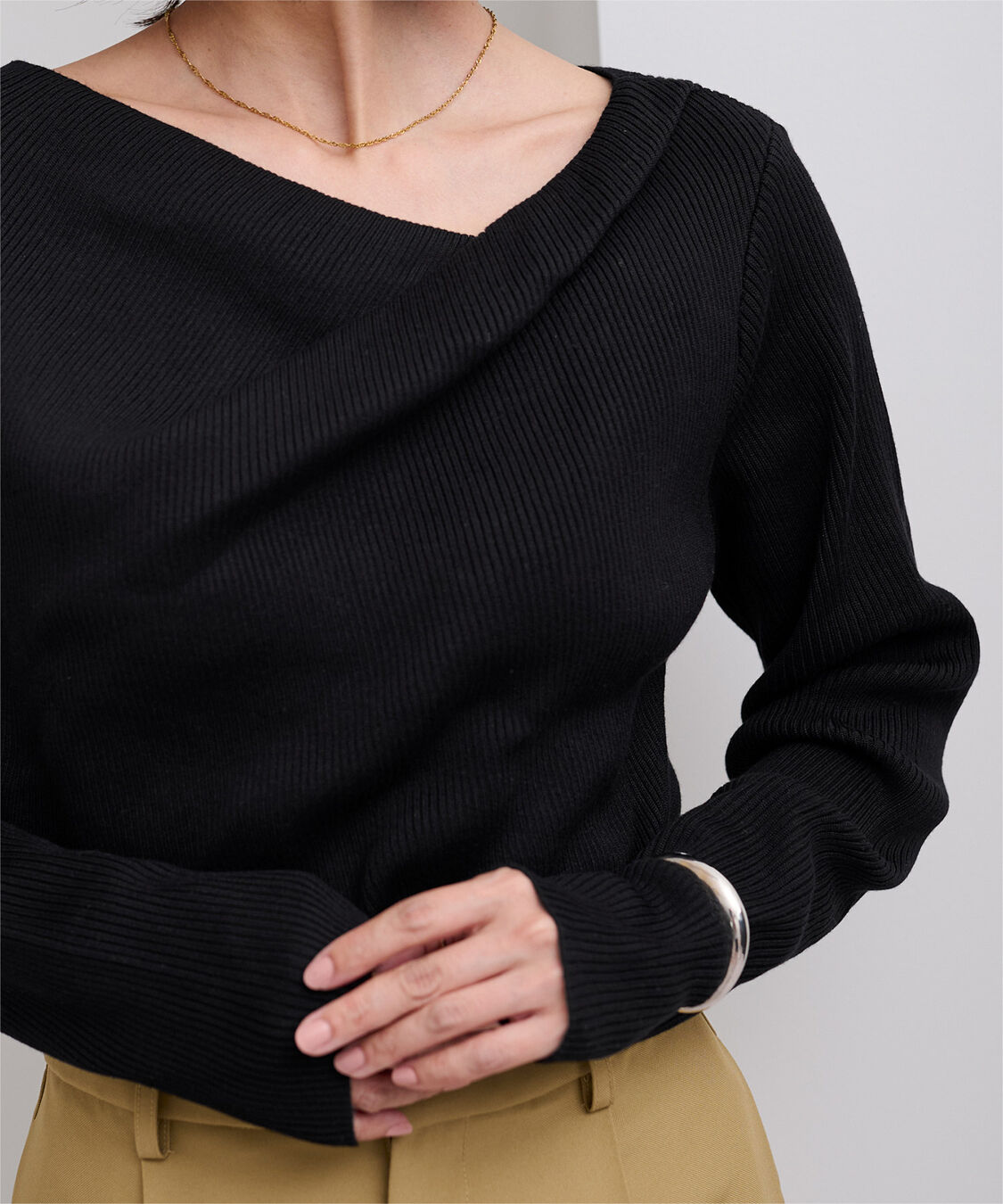 ur's「オフショルダーリブニットトップス」|ニット・セーター|