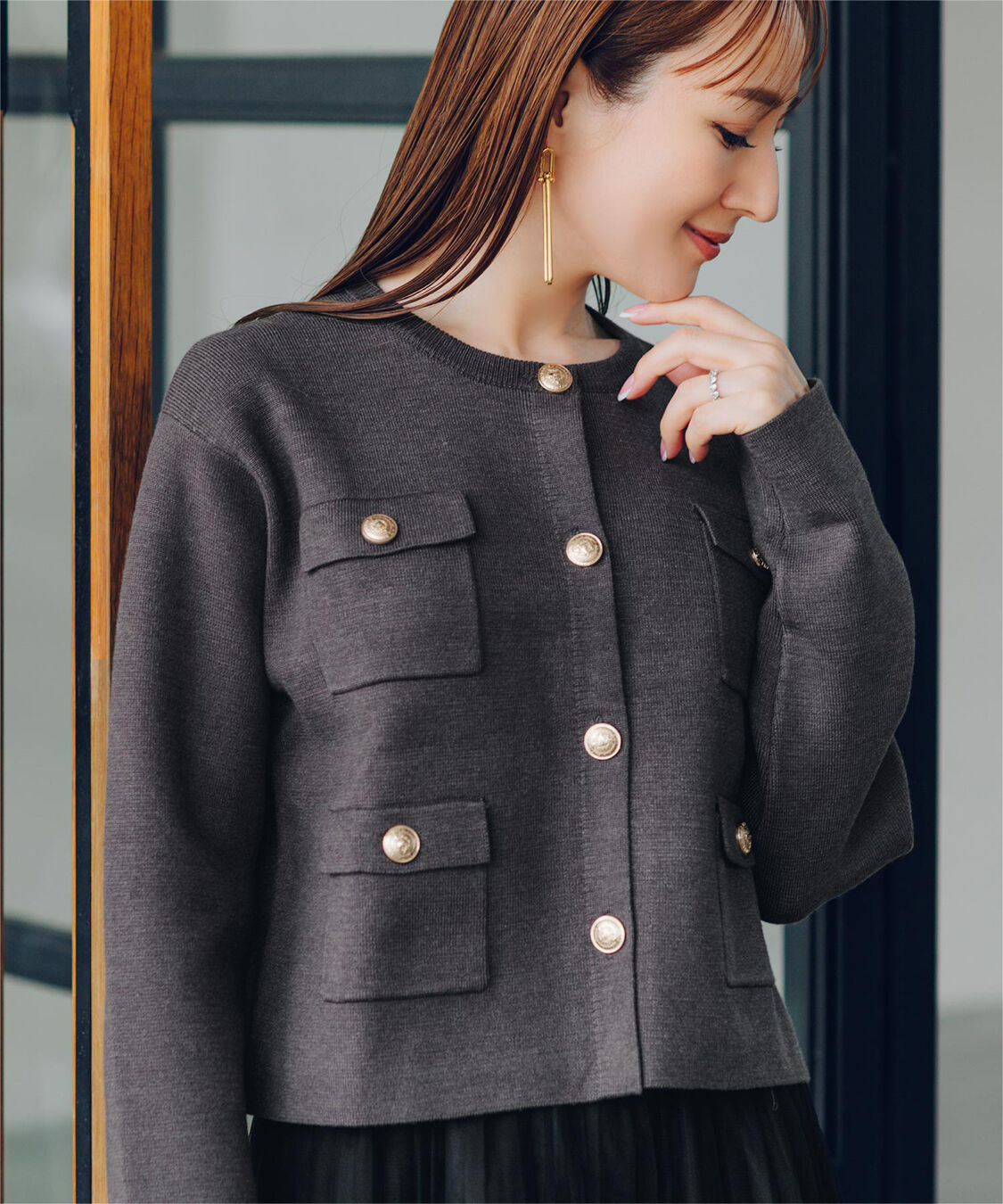 ur's「【星玲奈さんコラボアイテム】ゴールド釦ニットカーディガン/ジャケット」|カーディガン|