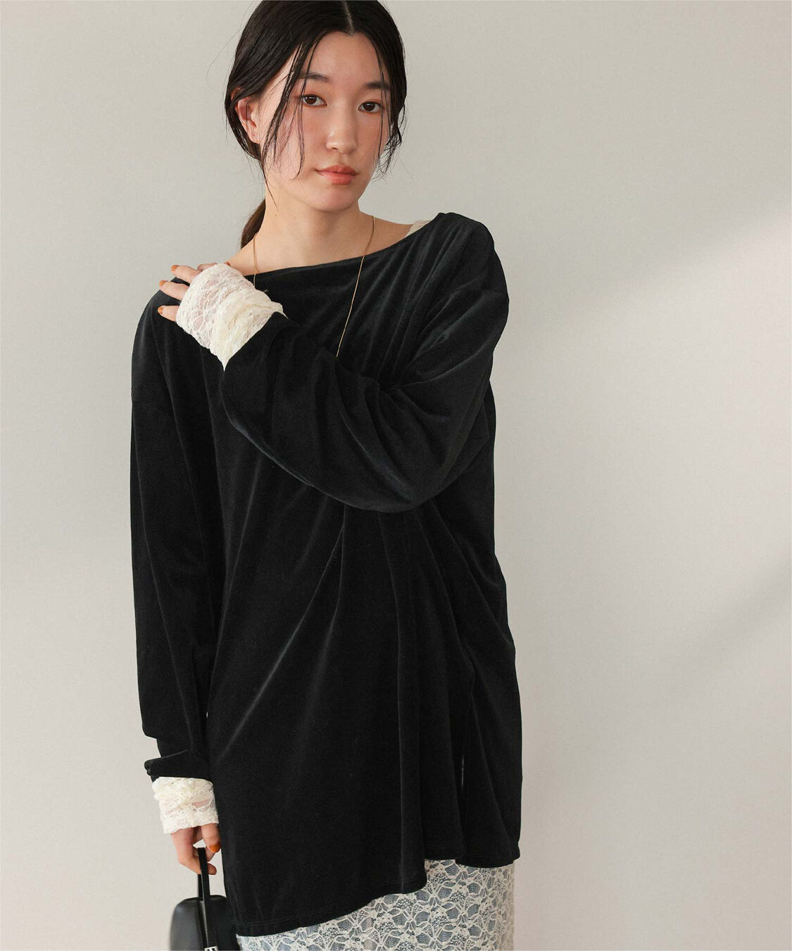 titivate「シアーベロアオーバーサイズロングTシャツ」|Tシャツ・カットソー|