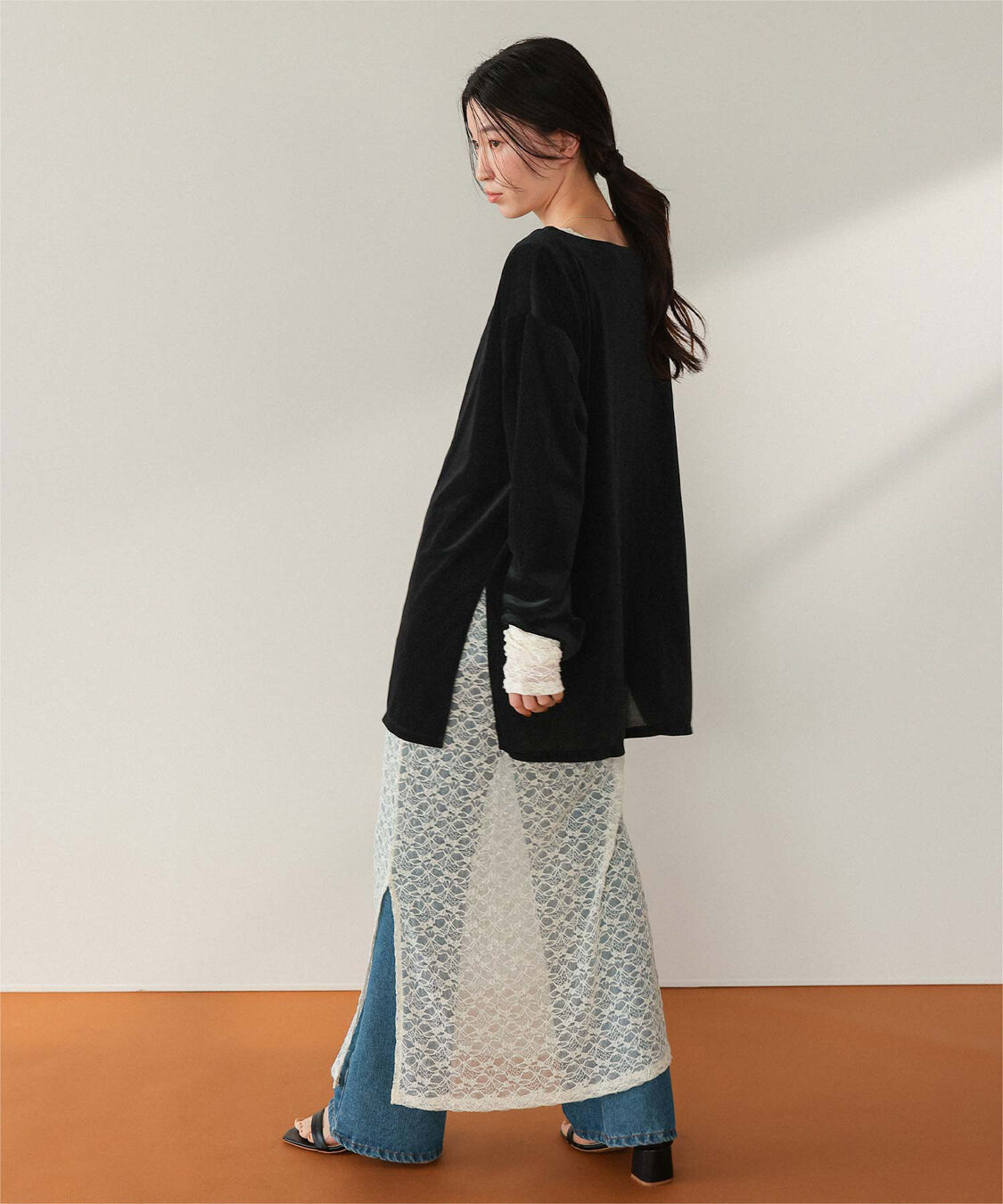 titivate「シアーベロアオーバーサイズロングTシャツ」|Tシャツ・カットソー|