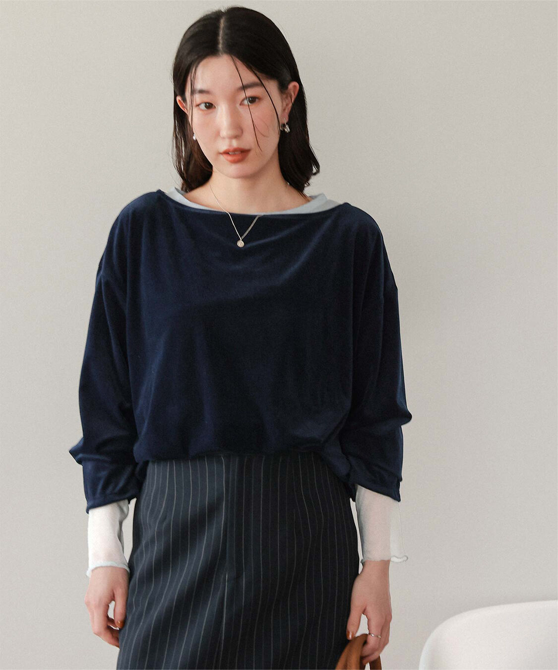 titivate「シアーベロアオーバーサイズロングTシャツ」|Tシャツ・カットソー|ネイビー