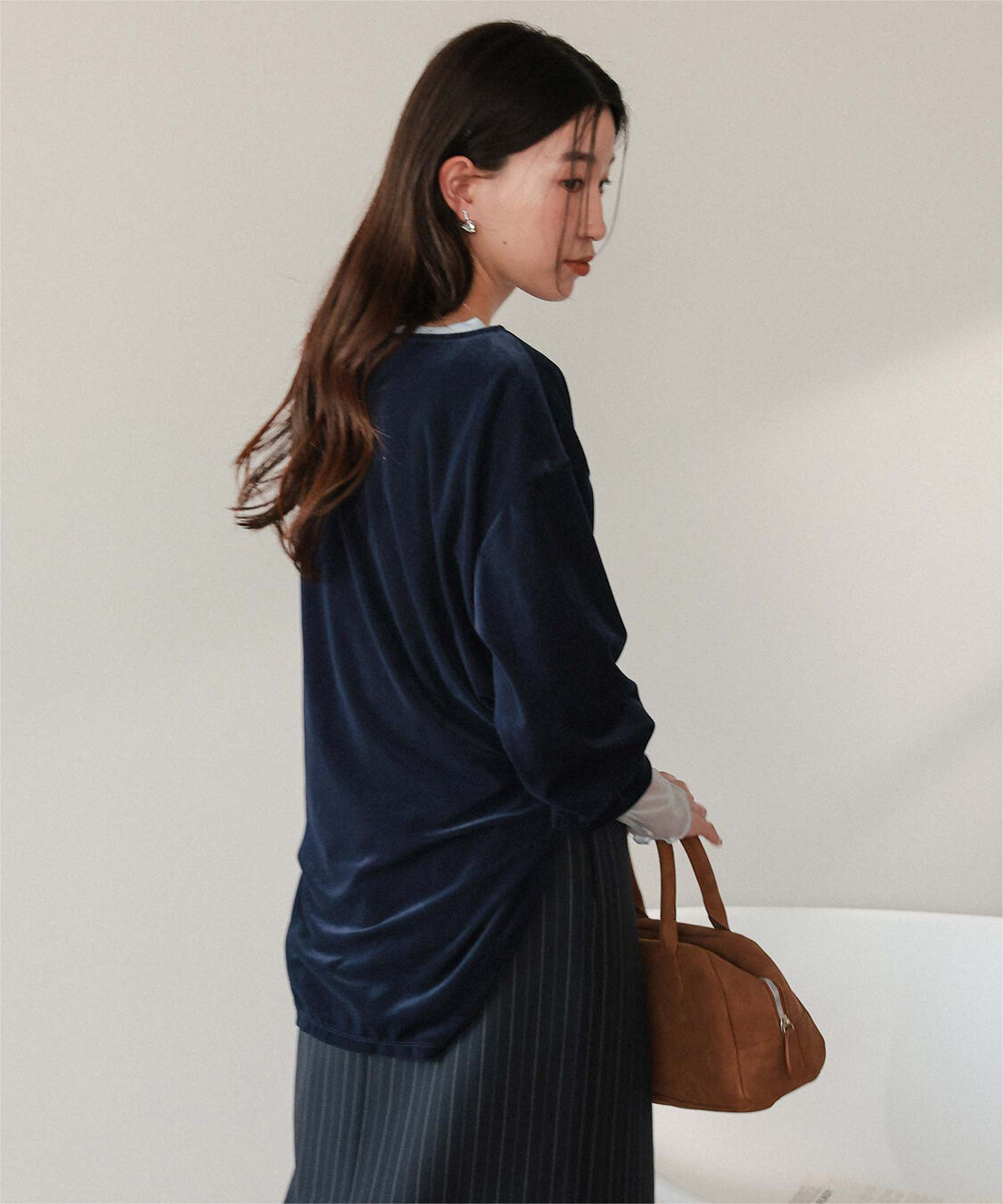 titivate「シアーベロアオーバーサイズロングTシャツ」|Tシャツ・カットソー|