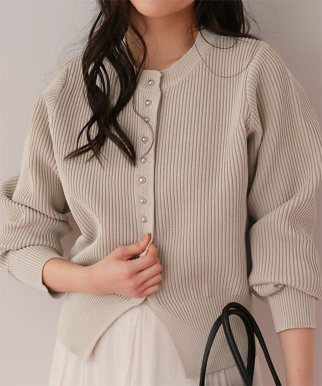 titivate「ミニシルバー釦デザインニットカーディガン」|ニット・セーター|