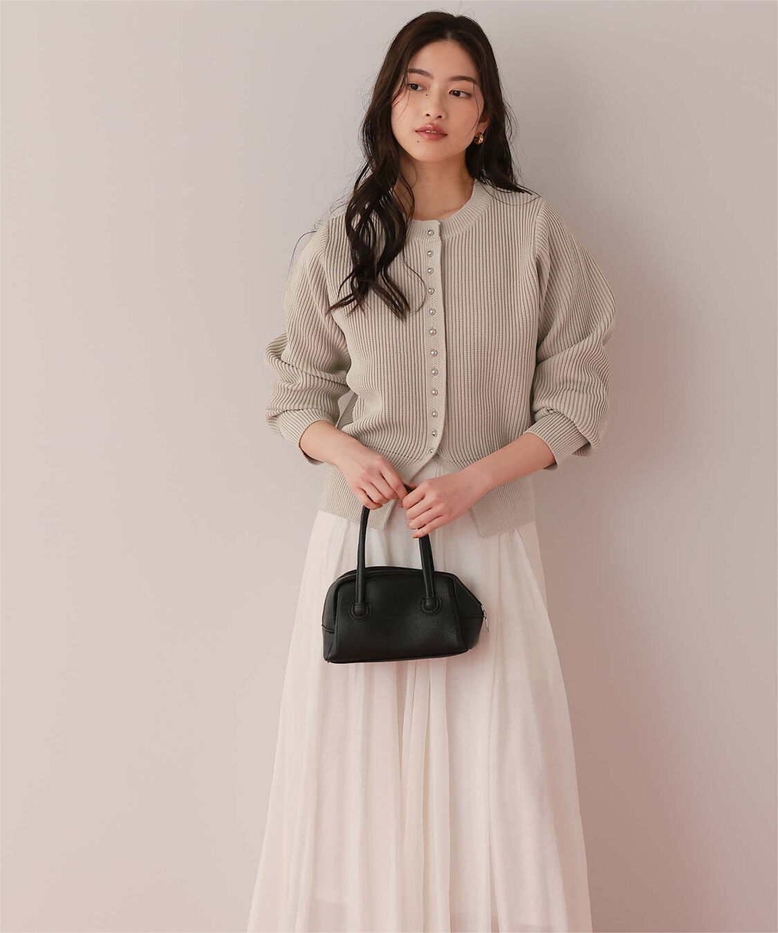 titivate「ミニシルバー釦デザインニットカーディガン」|ニット・セーター|