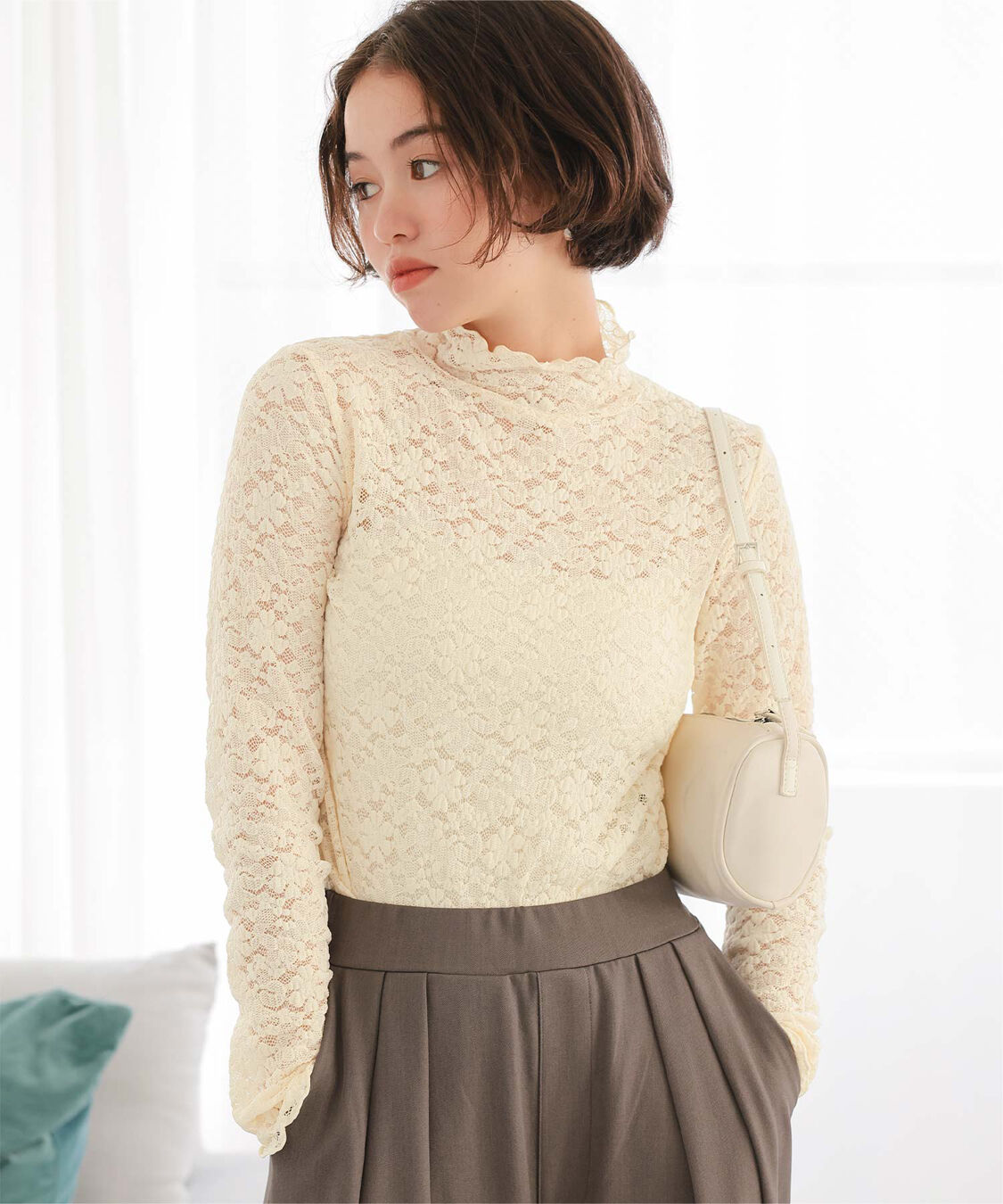 titivate「ハイネックレーストップス」|Tシャツ・カットソー|オフホワイト