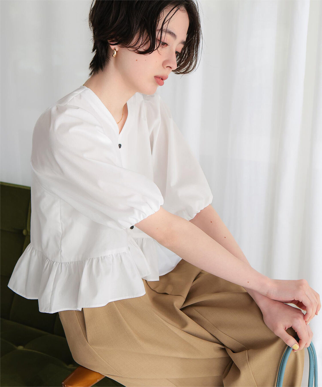 titivate「ペプラムギャザーパフスリーブブラウス」|シャツ・ブラウス|