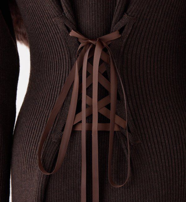  「ブローチ付きニットワンピース」|ワンピース|