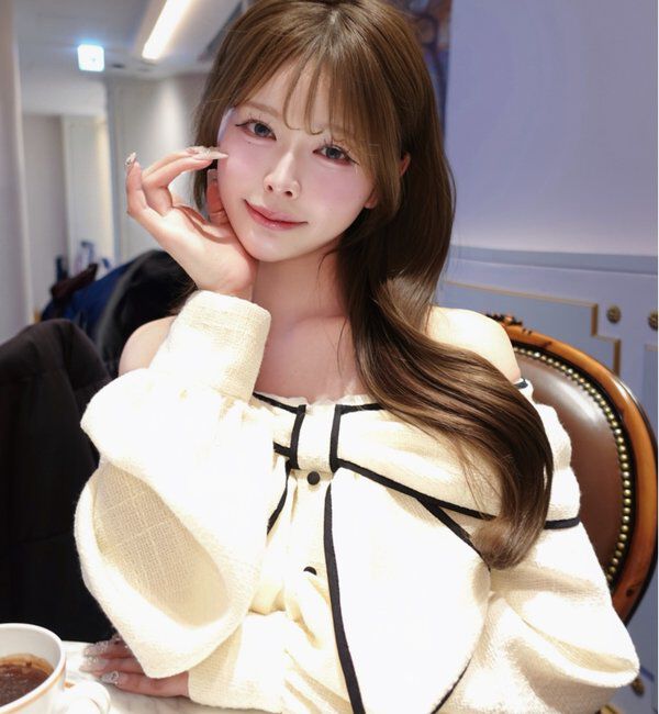  「肩ビジューリボンオフショルブラウス」|シャツ・ブラウス|