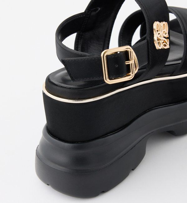  「エンブレム付き厚底サンダル」|その他|