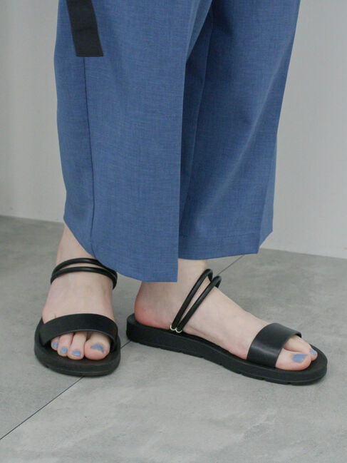 Samansa Mos2 blue「【ふっくらクッション】2wayフラットサンダル」|サンダル|ブラック