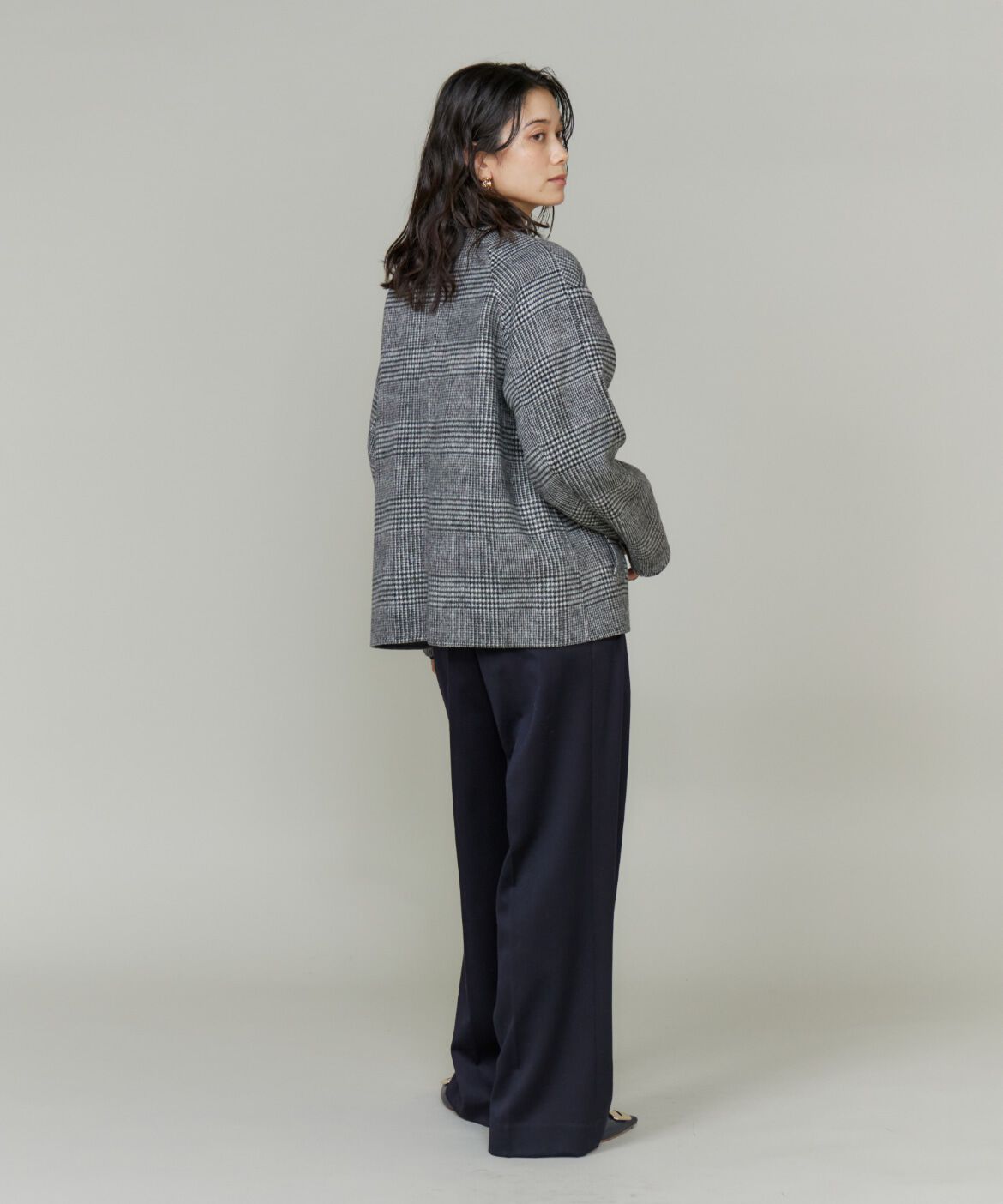 INED「ノーカラーショートコート」|ピーコート|