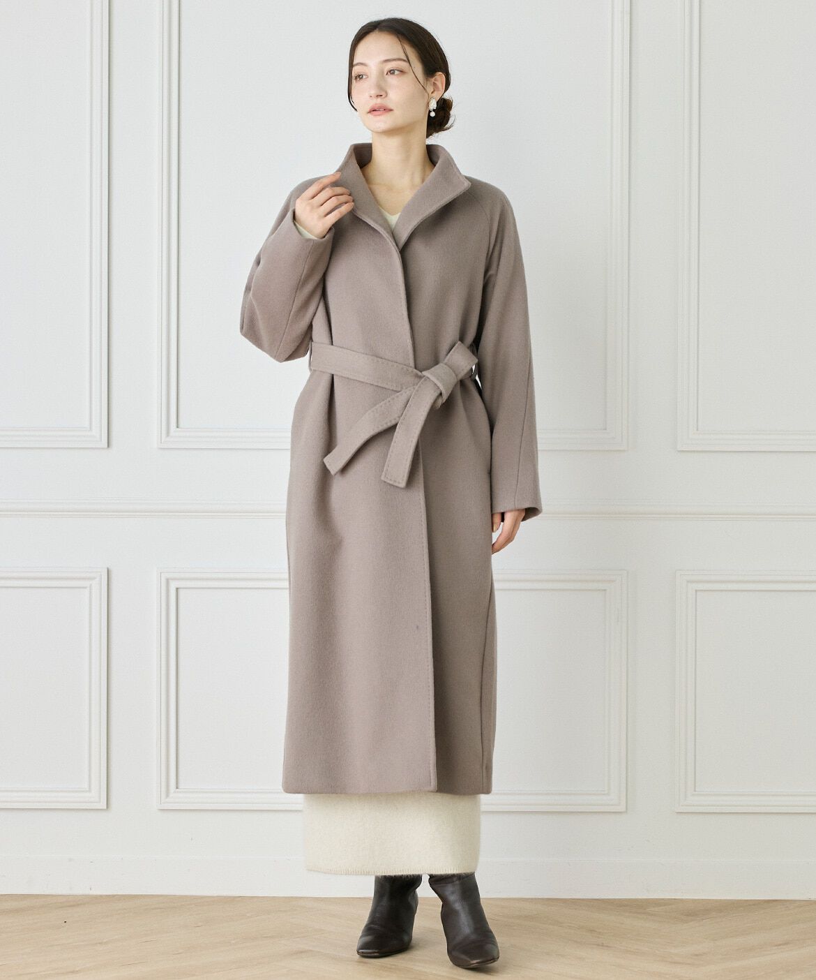 INED「スタンドカラーラグランスリーブコート」|ステンカラーコート|