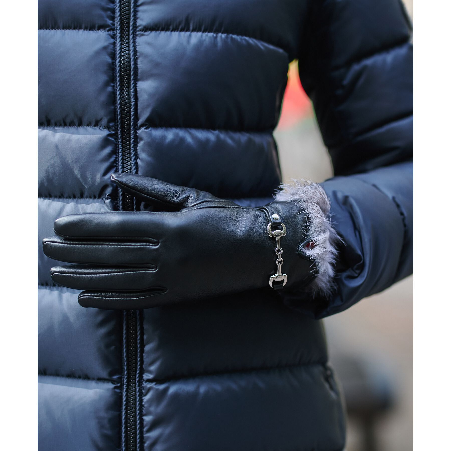 DRESSTERIOR「【スマホ対応】ラビットファースマートフォングローブ」|手袋|