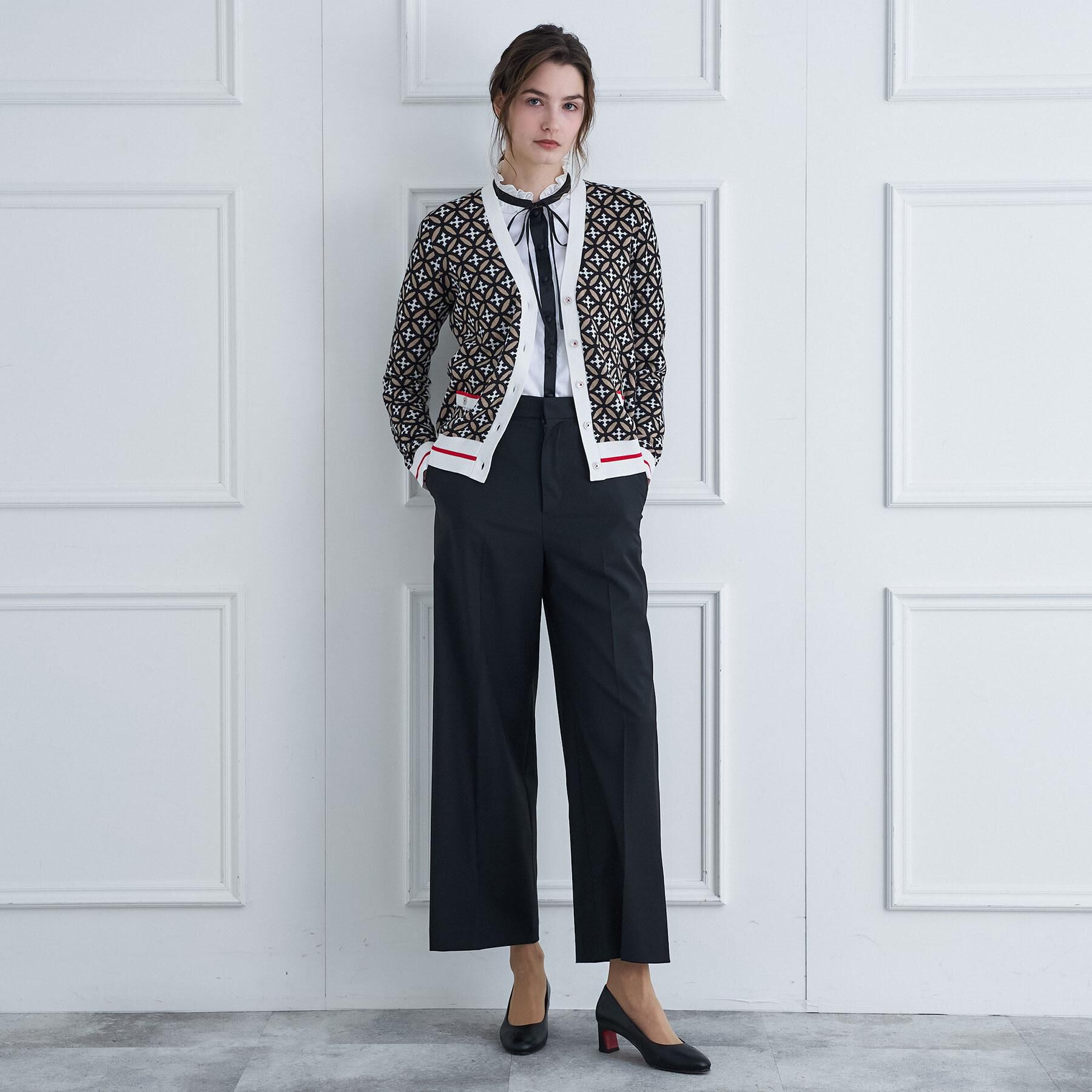 DRESSTERIOR「オーバーラップサークルVネックカーディガン」|カーディガン|