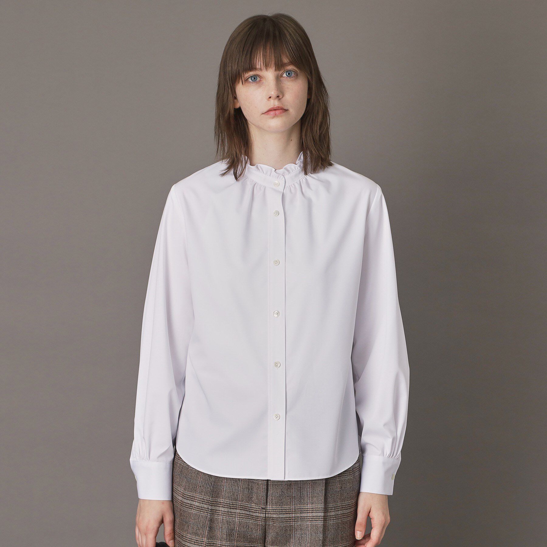 DRESSTERIOR「スタンドフリルネックブラウス」|シャツ・ブラウス|