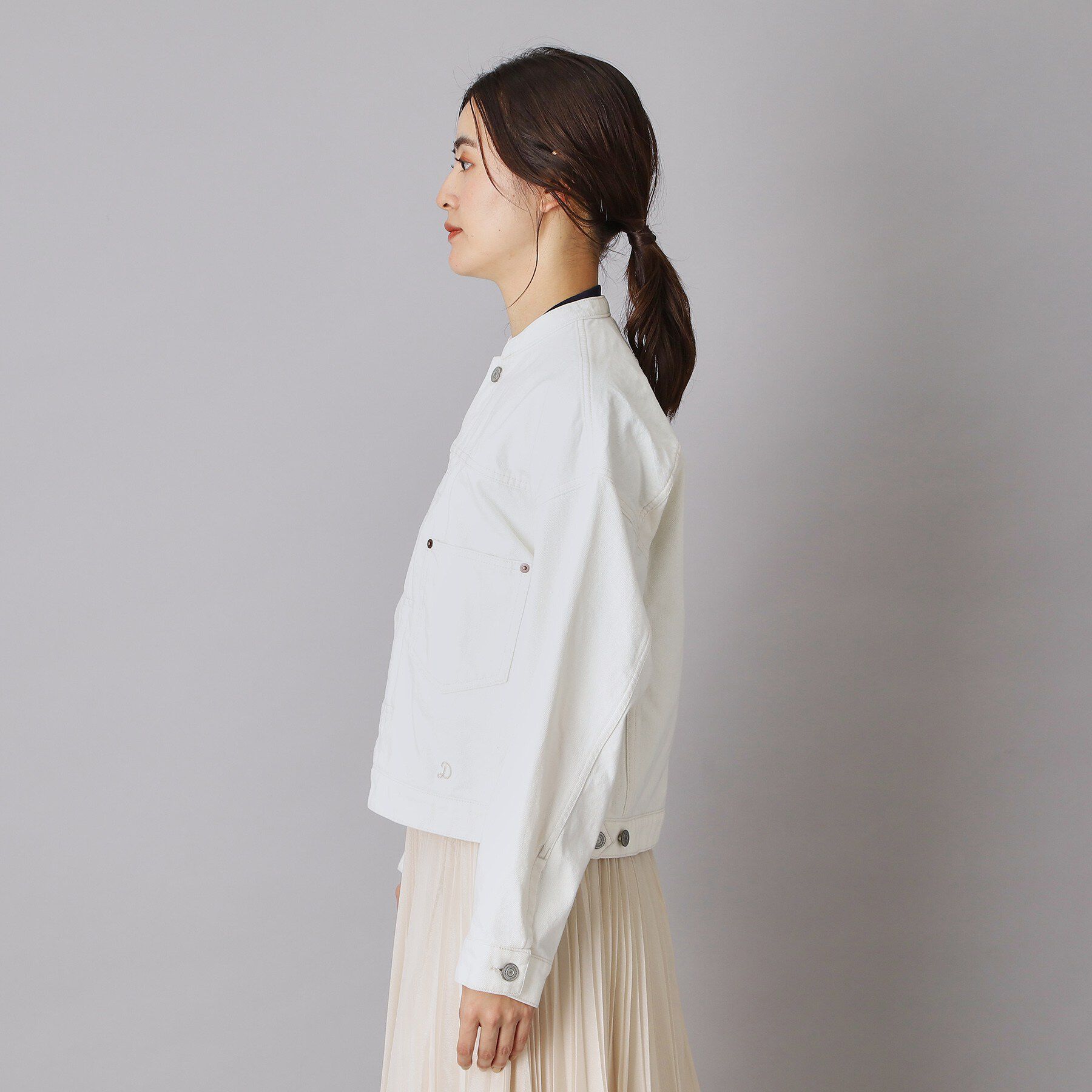 DRESSTERIOR「【ウォッシャブル】バンドカラー ホワイトＧジャン」|デニムジャケット|