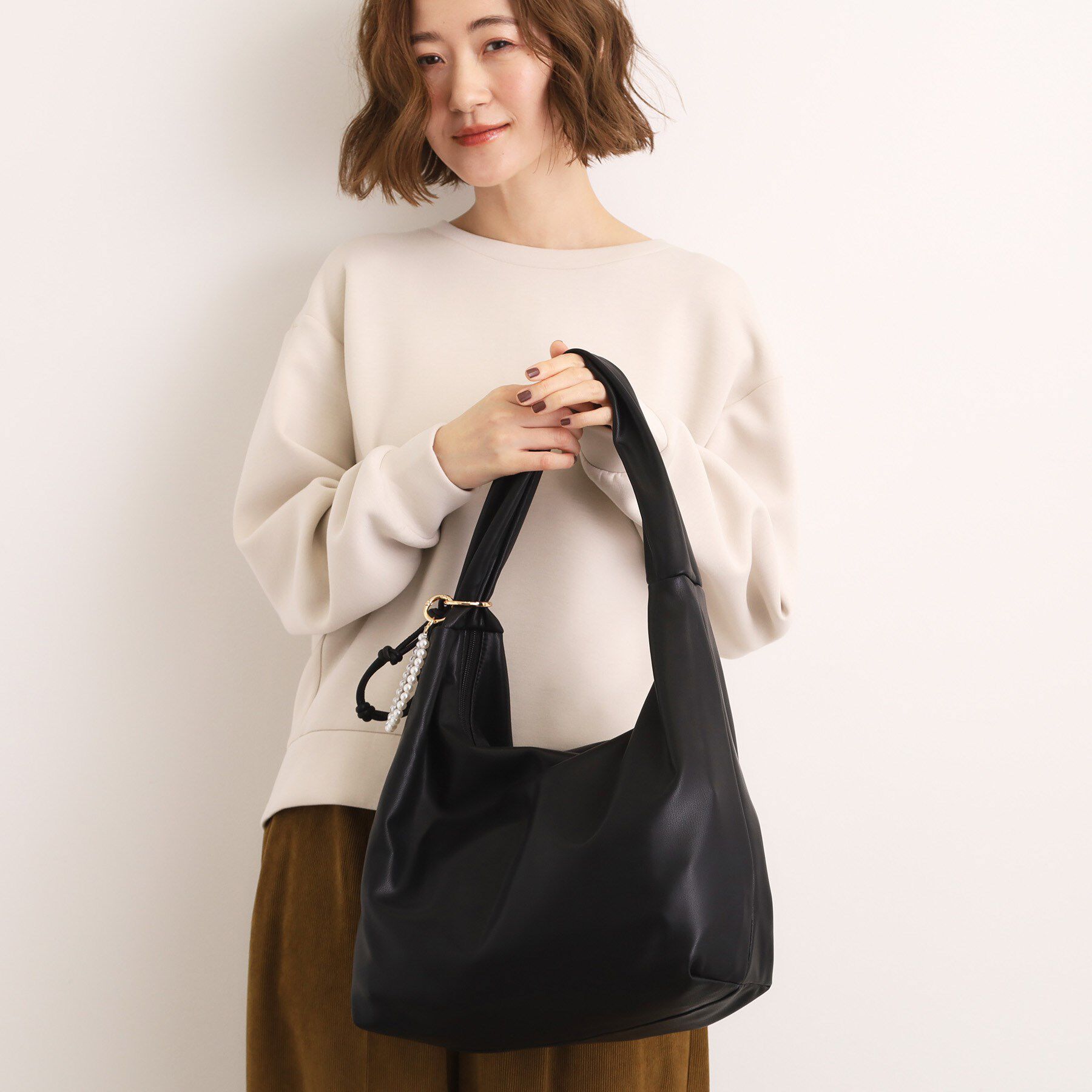 grove「パール調チャームワンショルダー」|ショルダー・メッセンジャー|