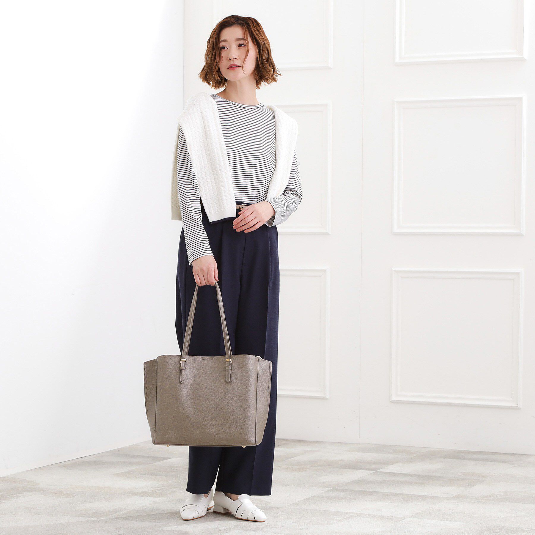 grove「【人間工学/A4】サイドスリットトート」|トートバッグ|