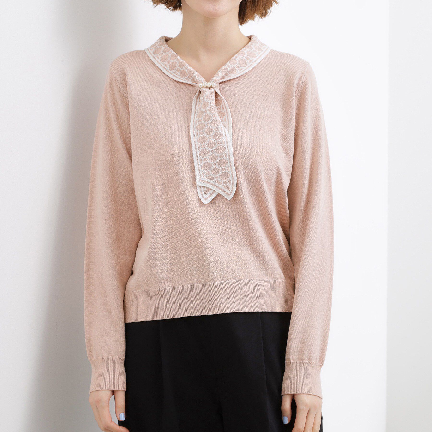 grove「ディテールで差がつく　大人のスカーフ柄ボウタイニット」|ニット・セーター|